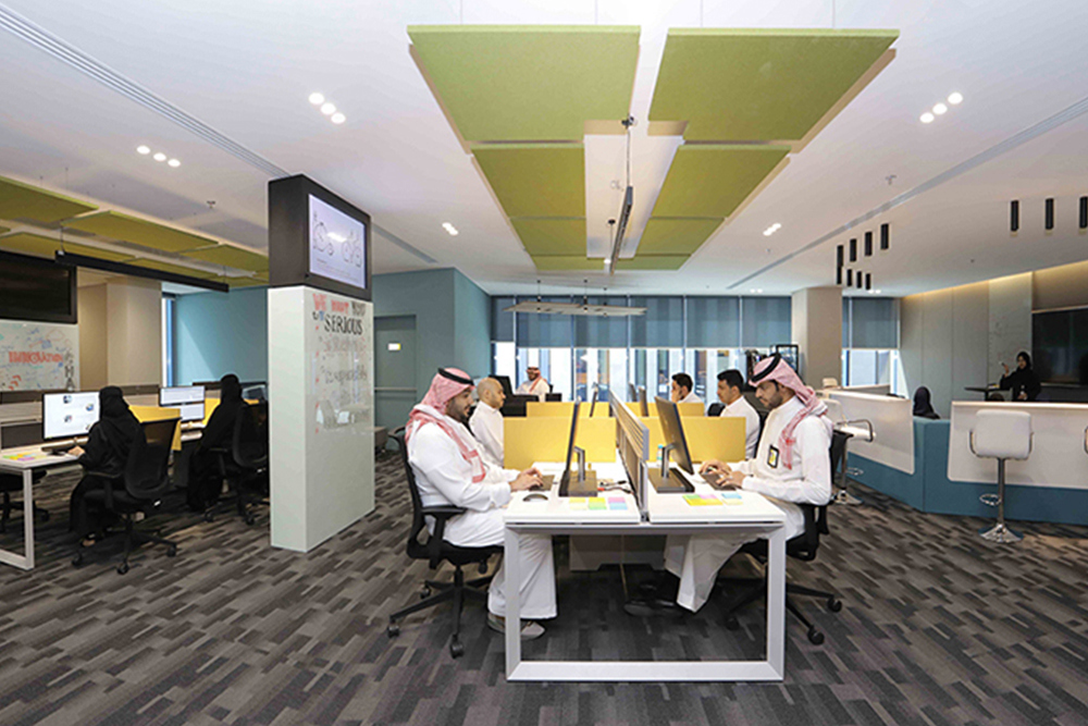 SAIB Streamlines Meeting Room Management with Offision and Qbic Panels